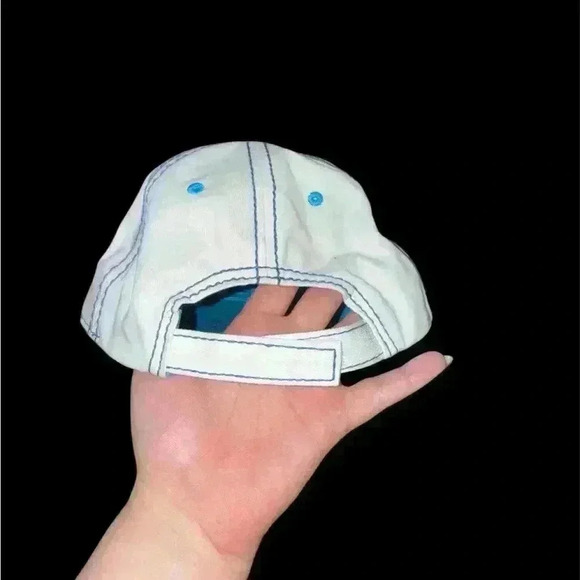 Bud Light Hat - Picture 3 of 6